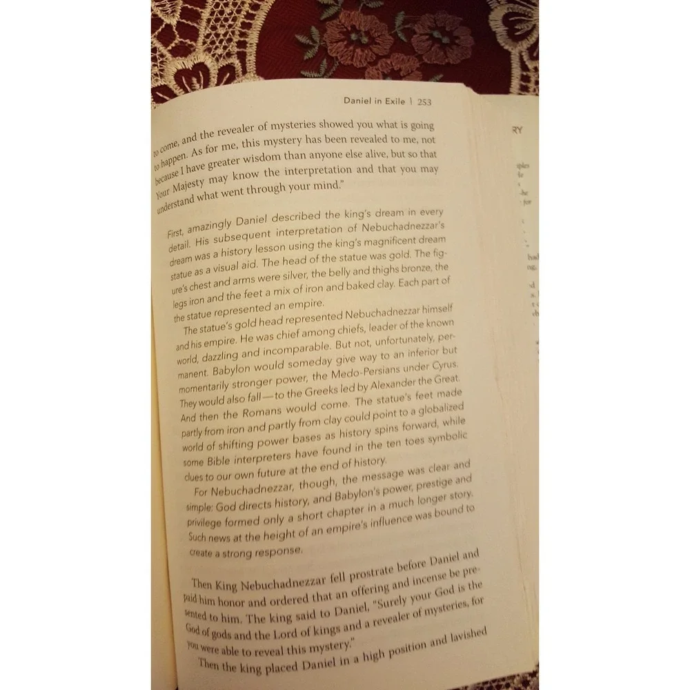 The Story The Bible as One Continuing Story of God and His People NIV Max Lucado
